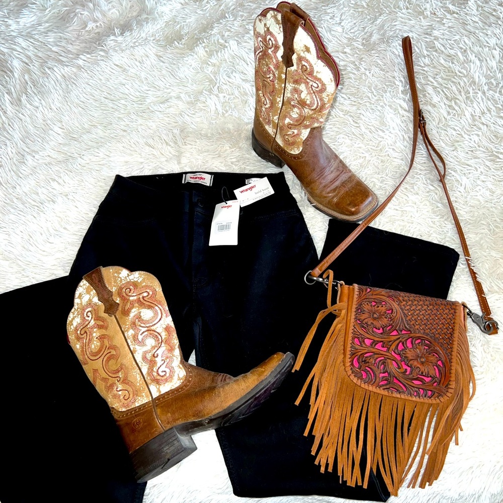 Ariat Women Boots🤠